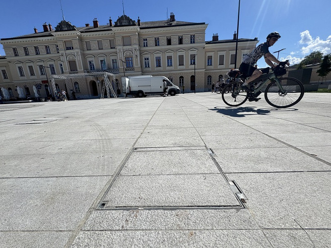 Nova Gorica  Trg Evropa  Zel. Postaja.jpg  5 