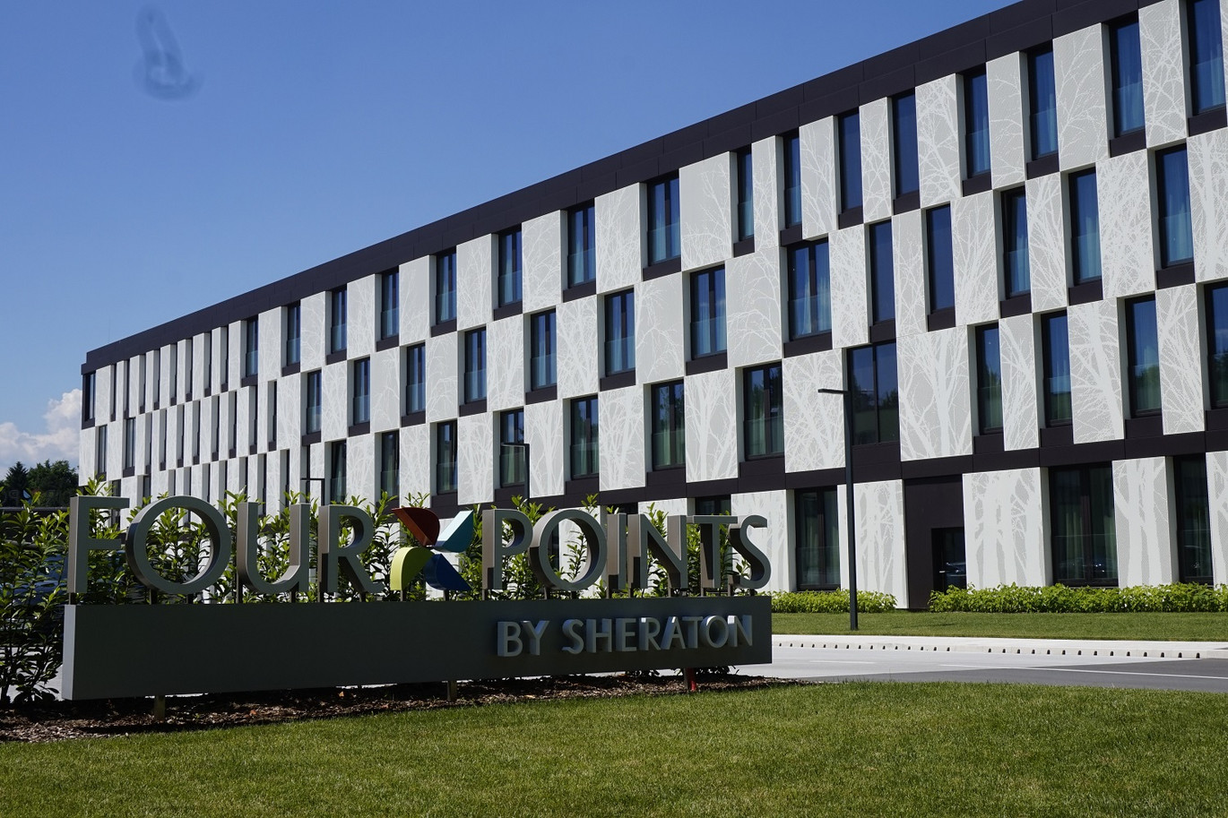 Ljubljana-Brdo, Hotel Four Points by Sheraton referenca