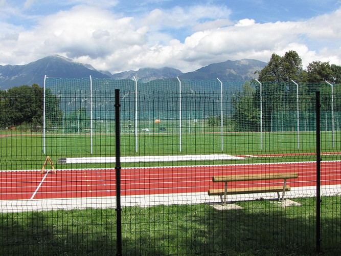 Radovljica, Atletski stadion referenca