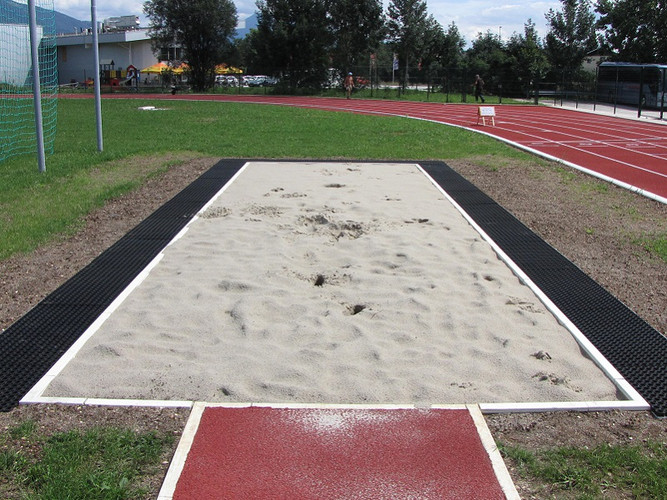 Radovljica, Atletski stadion referenca