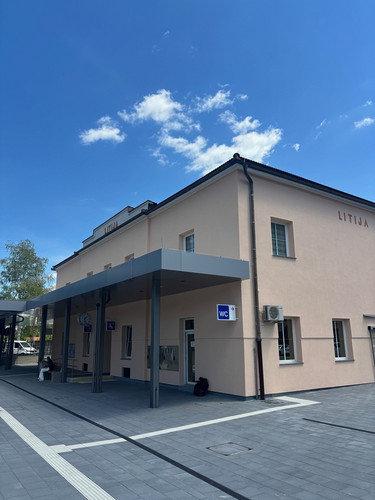 Litija Zelezniska Postaja  18 