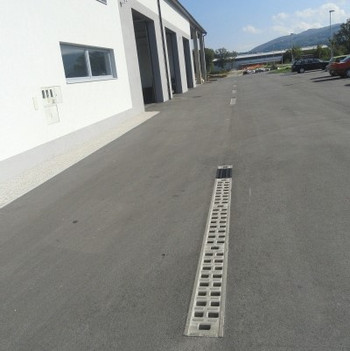 Kostanjevica na Krki, Krovstvo Tršinar, referenca Monoblock RD