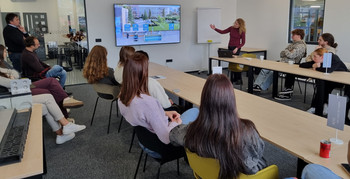 Obisk študentov Arhitekture Naslovna