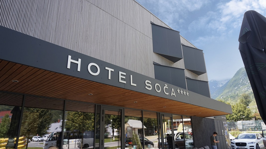 Bovec, Športni hotel Soča referenca