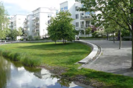 Inteligentno upravljanje s površinsko vodo v odsotnosti kanalizacije