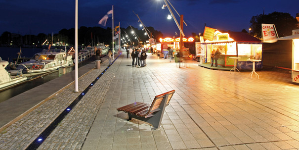 Lightpoint litoželezne pokrivne rešetke
