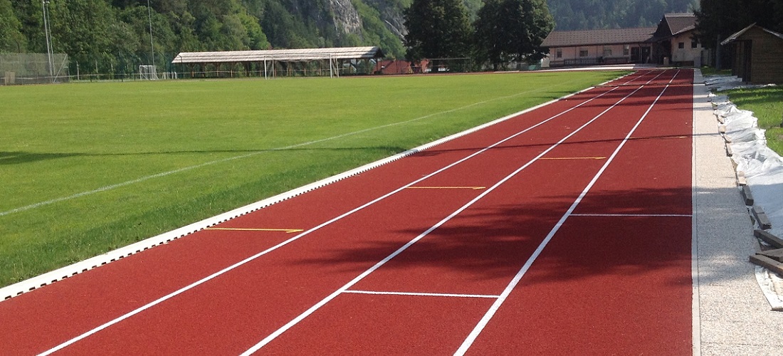 Črna na Koroškem, Stadion Peca referenca