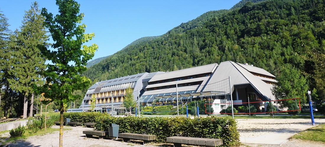 Gozd Martuljk, Hotel Špik/Camping Špik referenca